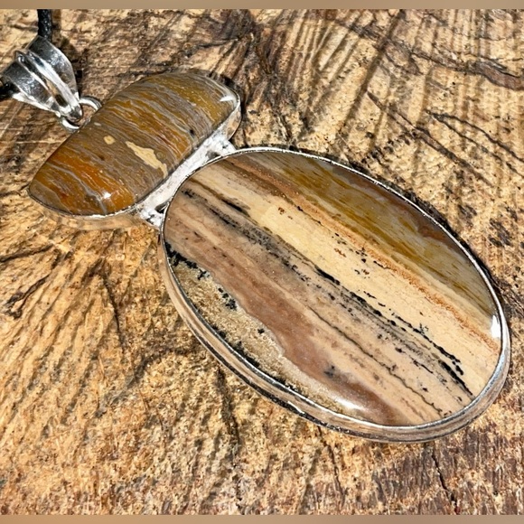 Large Dendritic Jasper Brown Patterned Pendant 3 1/4” - Picture 10 of 13